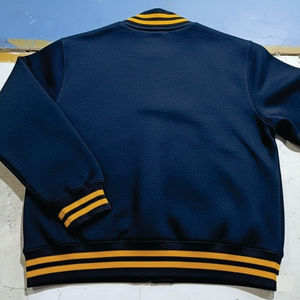 Chaquetas Varsity con Botones de Moda, Chaqueta Varsity Personalizada al por Mayor, Chaqueta Estilo Universitario Americano - Product Image 5