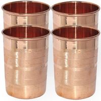 Verre en cuivre de grande capacité avec base solide et aspect antique conçu pour les collections de cuisine authentiques