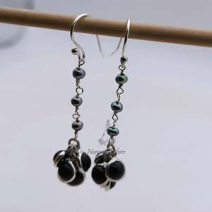925 Sterling Silver Dangle Earrings Handmade Flower-Shaped Freshwater Grey Pearl and Black Onyx <b>Unique</b> Jewelry - Product Image 4