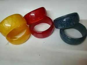 Pulseras de joyería de resina con estilo de tendencias modernas y accesorios de dijes de resina de moda para mujeres - Product Image 2