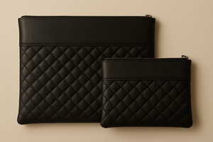 Borsa Tefillin Tallit 30x35 cm con chiusura a cerniera, pelle nera in vinile, Design trapuntato - Product Image 3