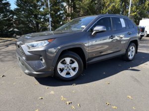 Toyota RAV4 XLE 2019 Usado en Buen Estado - Product Image 2