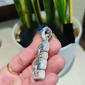 Colgante con letra inicial personalizada chapada en oro de 14K estilo Hip Hop Multicolor Iced VVS1 colgantes y dijes finos de diamantes cultivados en laboratorio - Product Image 6