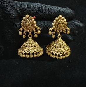 ต่างหูชุบทองคุณภาพพรีเมียมสุดพิเศษ ดีไซน์โบราณ ดูดั้งเดิม เหมาะสำหรับงานแต่งงาน คอลเลคชั่นสำหรับผู้หญิงและเด็กผู้หญิง - Product Image 2