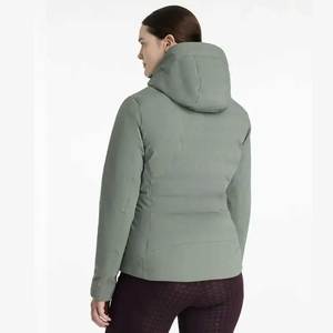 Chaqueta de Invierno Impermeable para Mujer con Logotipo Personalizado, Material de Poliéster/Rayón para Competición y Entrenamiento (Venta al por Mayor) - Product Image 2