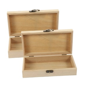 Caja de anillo de joyería de madera Caja de almacenamiento de madera natural de forma cuadrada Caja de joyería de boda de Regalo De Madera rústica Vintage para la venta - Product Image 4
