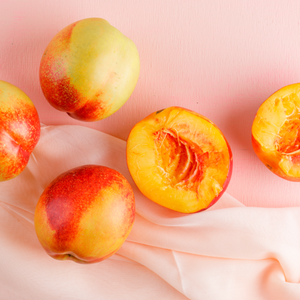 Suero hidratante de ácido hialurónico que aumenta la fruta del melocotón ODM/OBM desarrollado ingredientes naturales de Corea formulados para mejorar la piel - Product Image 4