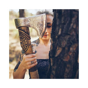 Haute qualité personnalisé forgé à la main en acier au carbone Viking hache Camping hache pour la survie usine vente directe personnalisé barbu hache - Product Image 1