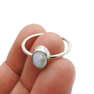 แหวนคลาสสิกทำด้วยมือที่สวยงามสำหรับเธอ925เครื่องประดับหินอัญมณีธรรมชาติสีรุ้งแหวนมูนสโตนขายส่ง - Product Image 6