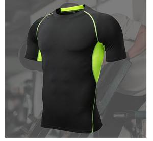 เสื้อยืดออกกำลังกายผู้ชาย แห้งเร็ว ยืดหยุ่น กระชับรูปร่าง สำหรับวิ่งและฝึกซ้อม ผลิตในจีน ราคาโรงงาน รับผลิตแบบ OEM พร้อมปักโลโก้ตามสั่ง - Product Image 3