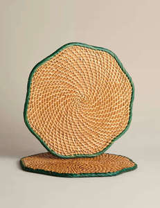 Best Sell Natural <b>Dining</b> <b>Table</b> Mat with Scallop Edge Handmade Rattan Serving <b>Placemat</b> with Color Trim Eco-Friendly <b>Table</b> Decor - Product Image 2