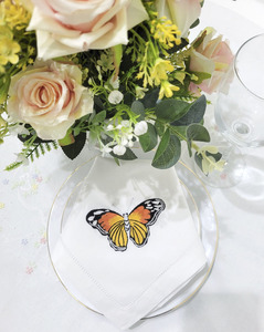 Servilleta de cena de mariposa bonita con bordado personalizado, servilleta de mesa de punto de algodón lavable de alta calidad para eventos de Hotel en casa - Product Image 1