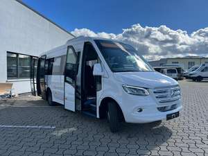 เมอร์เซเดส-เบนซ์ สปรินเตอร์ 519 ซีดีไอ รุ่นพื้นต่ำ เกียร์อัตโนมัติ 17 ที่นั่ง - Product Image 2