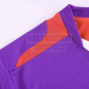 Nouvelle arrivée 2025 uniforme de football personnalisé conception différente meilleur prix uniforme de football pour les jeunes porter - Product Image 3