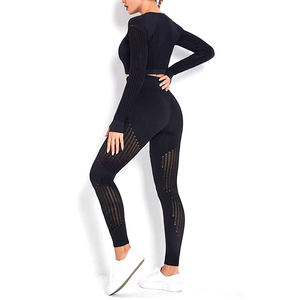 ชุดโยคะไร้รอยต่อ เสื้อชั้นในออกกำลังกายและกางเกงเลกกิ้ง ระบายอากาศได้ดี พิมพ์ลายแบบซับลิเมชั่นทั้งตัว สินค้ามาใหม่ ผลิตในปากีสถาน รับผลิตแบบ OEM ODM - Product Image 6