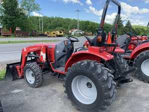 2023 MAHINDRA 1635 Tracteur d'occasion - Product Image 3