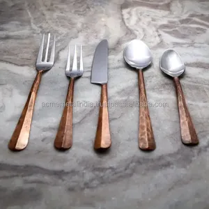 Collection exclusive d'articles de table, élégant ensemble de cuillère, fourchette et couteau en acier inoxydable, idéal pour la maison, les restaurants et les banquets - Product Image 2