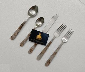 Ensemble de couverts en acier inoxydable de style élégant avec poignée en résine pour ustensiles de cuisine vaisselle maison hôtel restaurant ustensile - Product Image 2