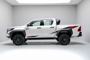 Como nuevo, precio asequible, 2026 Platinum White Pearl TY-Hilux Doble Cabina GR Sport 4.0L 4x4 4WD Camioneta Lista para enviar - Product Image 5