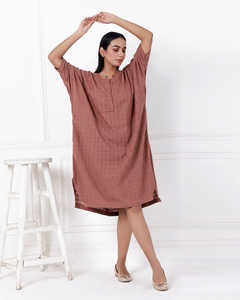 Antiguo diseñador informal estilo recto Maxi fiesta en la playa trajes de cumpleaños Venta caliente conjunto de patrón sólido Natural para regalar - Product Image 1