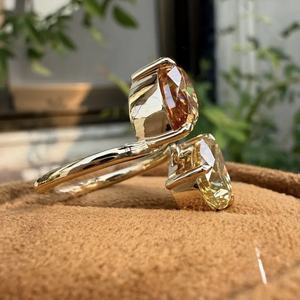 Bague de fiançailles en diamant de laboratoire taille poire, or jaune 18 carats, 5 carats, pierre certifiée durable, bague de mariage pour elle, bijoux romantiques - Product Image 4