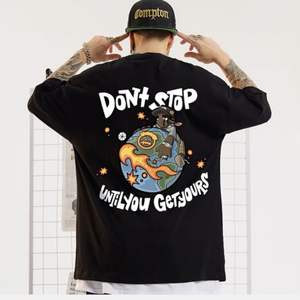 Personnalisé Puff Graphic sérigraphié 220 Gsm T-shirt lourd surdimensionné col rond Street Hip Hop T-shirts pour hommes - Product Image 1