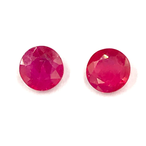 Pierres précieuses naturelles en rubis rouge taille brillant ovale, cristaux de corindon facettés en vrac pour montures de bague solitaire sur mesure - Product Image 4