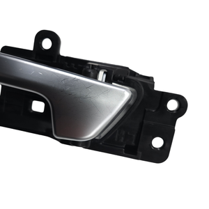 Poignée de porte intérieure avant gauche KIA Sportage Série D4FE (16>21) - Product Image 5