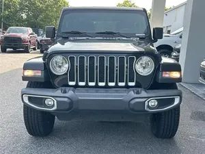 Affordable and Clean 2019 Jeep Wrangler - Product Image 3