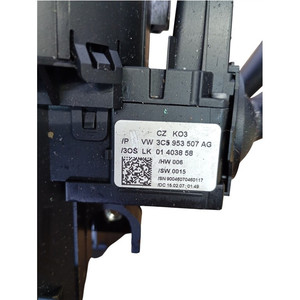 สวิตช์ไฟหน้ารถ VOLKSWAGEN Passat Sedan รุ่นที่ 3 3C9953513P9B9 BXE (00>05) - Product Image 3