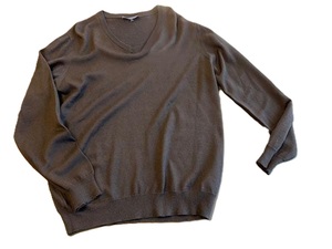 Elegant and Fashionable Men's Thick <b>Cardigan</b> Long Sleeve V-Neck Wool/Cashmere Breathable Customized Knitted Sweater - Product Image 2