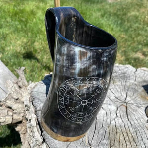 Tasses en corne viking sculptées à la main, forme naturelle, écologiques, polies, corne d'animal, décoration d'intérieur - Product Image 1