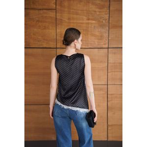 เสื้อยืดผ้าซาตินลายจุดแต่งลูกไม้ - [object Object] - Product Image 4