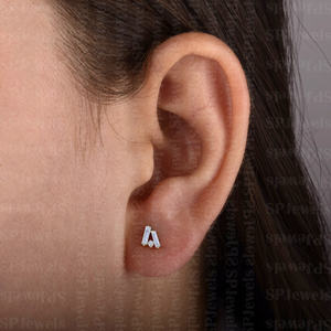 Joyería al por mayor de fábrica Baguette redondo diamante natural tachuelas sólido 18K oro Push Back Stud pendientes producibles en 10K/14K - Product Image 5