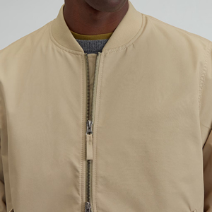 Chaqueta Bomber Ligera para Hombre, Corte Ajustado, Estilo Urbano, Cuello Alto, Diseño de Parches, Secado Rápido, Transpirable, Estilo Coreano - Product Image 3