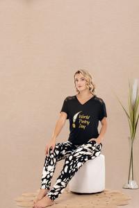 ชุดนอนผู้หญิงผ้าวิสโคสตุรกี ระบายอากาศได้ดี เป็นมิตรกับสิ่งแวดล้อม เนื้อผ้านุ่ม ชุดนอนแขนยาว ผ้าตุรกี สำหรับสุภาพสตรี - Product Image 4