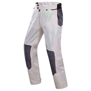 Combinaison de moto de course pour hommes conçue pour la durabilité, le confort et le style lors de chaque aventure de conduite - Product Image 5