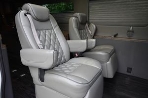 2021ฉัน-rce-des-BE-NZ SP-rin-Ter 2500 - Product Image 3