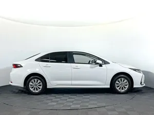 2022 C0R0LLA XII (E210) Low Mileage Sound Engine AUTOMATIC Transmission <b>Panoramic</b> roof lights Ready to Ship - Product Image 4