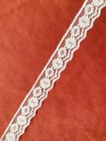 Dentelle brodée en polyester doux, couleur et largeur personnalisées, pour textiles de maison, vente en gros au kg, par Kushang Textile