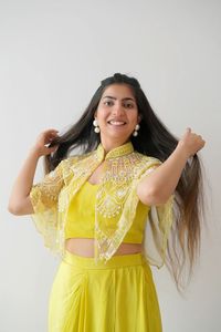 Conjunto de estilo Dhoti listo para usar exclusivo al por mayor en crepé con detalles Koti y Choli cosido al por mayor - Product Image 3