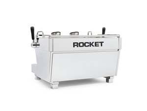 Cafetera espresso Rocket RE Doppia de tres grupos, entrega rápida, disponible ahora para cafeterías profesionales que necesitan una potente máquina multiestación. - Product Image 4
