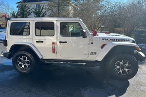 ( T&B ) Jeep Wrangler Unlimited Rubicon 4x4 Usado del 2020 - Product Image 2