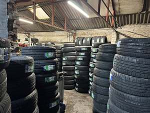 Venta al por Mayor de Autos y Camiones Usados - Exportación de Neumáticos de Calidad Estándar - Product Image 5