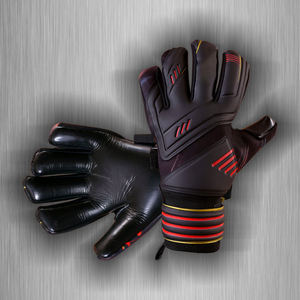 Gants de gardien de but légers et durables à section mince Conception en cuir antidérapante pour les joueurs de football - Product Image 4