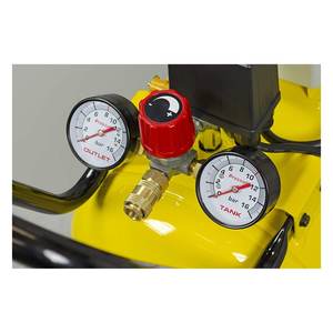 Compresor de Aire Sin Aceite Súper Silencioso Stanley Dst 150 8 bar (116 psi) 1.0 KW-1.3 hp B2DC2G4STN705 Herramienta Neumática - Product Image 3