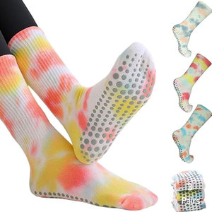 Chaussettes de yoga antidérapantes en maille respirante, noires unies, pour hommes, avec logo sur le bas, pour jeunes, saison printemps, invisibles, à la cheville - Product Image 6