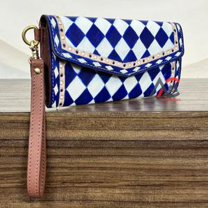 Cartera de Mujer de Cuero a Cuadros Hecha a Mano, de Moda, Venta Caliente 2026, Cartera de Cuero Genuino de Lujo Popular con Correa de Muñeca Desmontable - Product Image 1