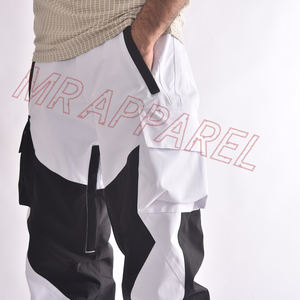 Pantalones de esquí blancos con paneles de contraste negros Pantalones de nieve impermeables con dobladillo elástico de cintura ajustable y forro polar cálido - Product Image 4