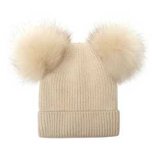 Vente en gros joli bonnet en laine d'hiver à double pompon pour enfants filles, bonnet tricoté pour vêtements d'extérieur, bonnet et écharpe avec logo brodé - Product Image 5